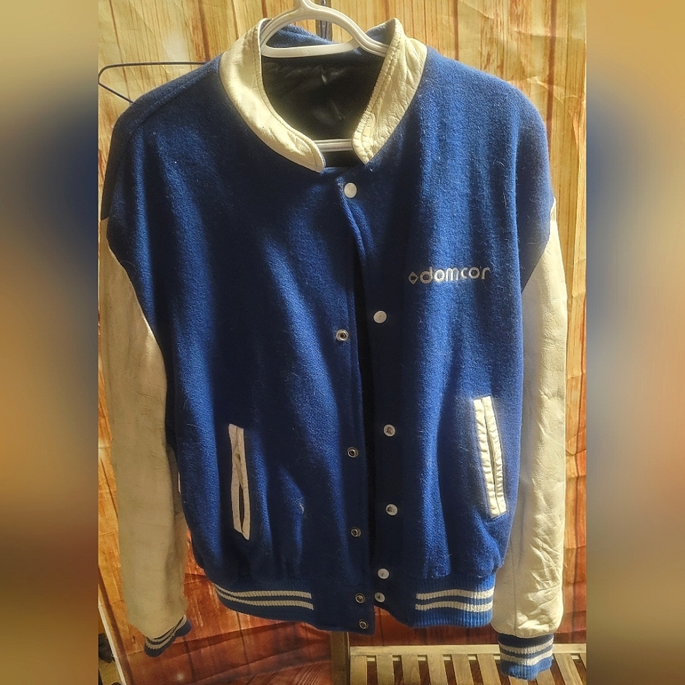 ODOMETER SIZE M MENS VARSITY STYLED LEATHER JACKET
